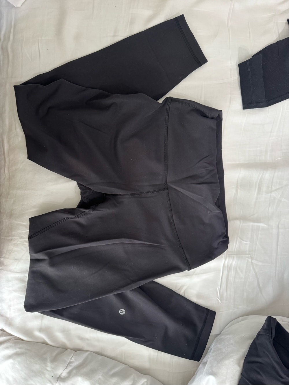 Black Lululemon Wunder Train Leggings